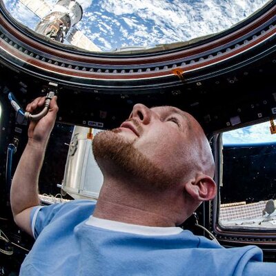 Alexander Gerst La Tete Dans Les Etoiles International Dw