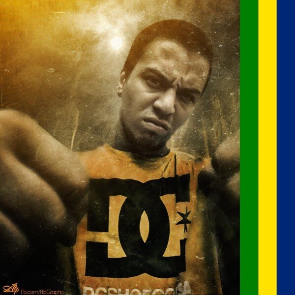 HidraAllame_'s profile picture. Futbol Fanatiği , Hidra Allame Taladro Dinleyicisi olan Bir kişilik . Sevimli :D