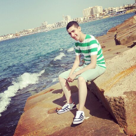 ‏ عرض لمدة شهر كامل Follow Me=Follow Back وكله علشان مصر أم الدنيا وهتبقي قد الدنيا ... أسرع Follow Back في مصر ... ♡R4bia♡Morsy♡Anti Coup♡Zamalek♡