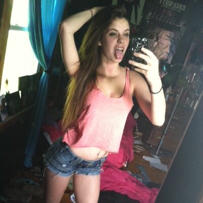 highimvivian's profile picture. Highhh my names vivian. LTFU. Instagram = highimvivian Snapchat = viviannail In a relationship with Mary Jane. #HeadOfState