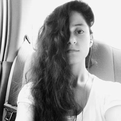 MERHABA BEN MERVE bursalıyım liseye gidiyorum . sevdiklerim : yaprak sarması voleybol tennis yüzmek  ve bisiklet sürmek çikolata aşıgıyım
