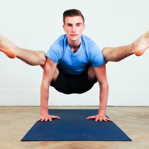 Tom Hamilton Yoga On Twitter I Think Teaching 15 Power Yoga Classes A Week Across London Deserves A New Outfit Yaldi Lululemon