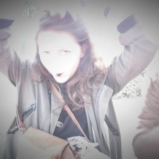 DollRoxane's profile picture. 