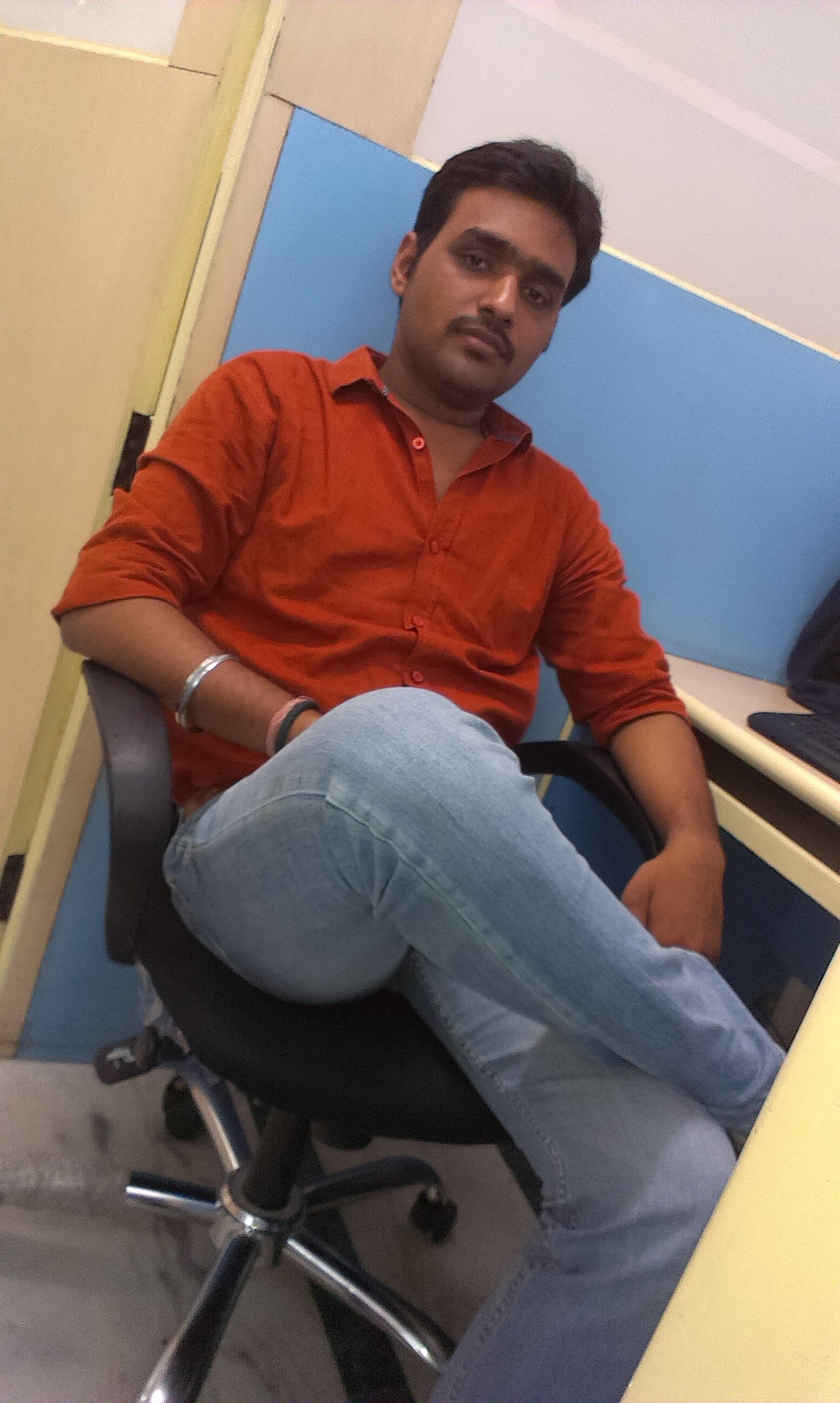 viveksingh0001's profile picture. Seo Annalist