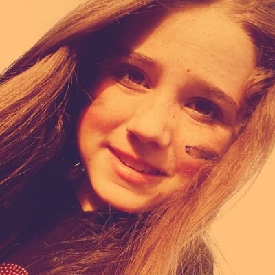 14 | One Direction, Little Mix, Janoskians, 5SoS,  The Vamps.♡ | Live life for the moment, because everything else is uncertain.♡