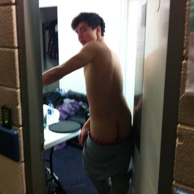 if i follow you it means your up there with the cuteness of cals bum (: