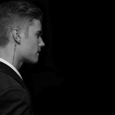 Follow @hornyonbizzle she will follow back if you ask.