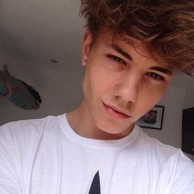 harry gregory; 19