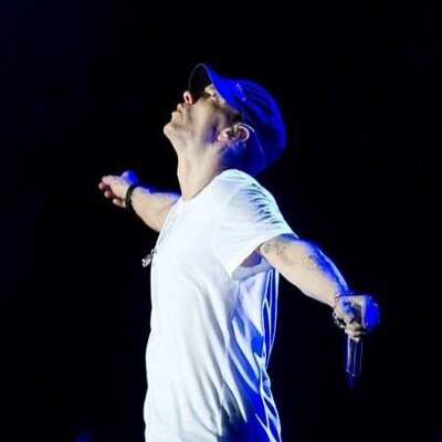:3 Eminem :3