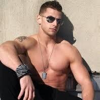 busco sexo con chicas bellas de ccs! trios y mas...