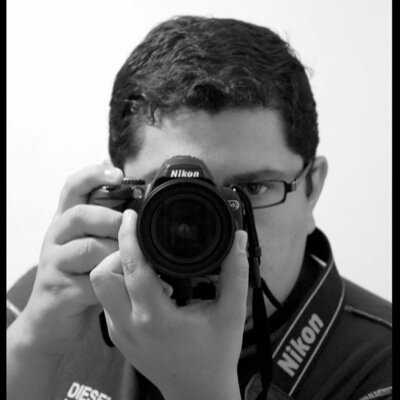 Fotógrafo, Chileno.