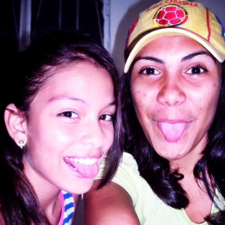 AMO la musica-Compositora y cantante¿Quieres conocerme? Sígueme y hablamos;) - ¡Heisy te ama!♥