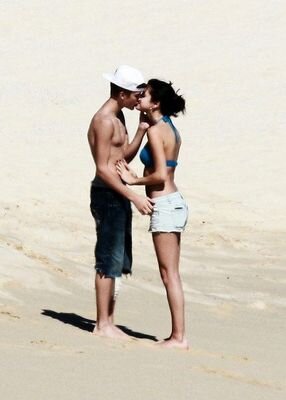 sexylena0reo's profile picture. *SG. DL. http://t.co/EaMfcGygxz.1D.*