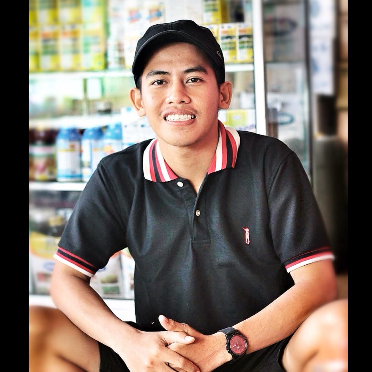 Tak semua orang yg membencimu mengatakan hal yg salah tentang dirimu. Seringkali mereka mengatakan hal yg sebenarnya.