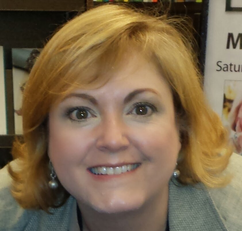 Book Critic, Auburn Girl, Family Historian