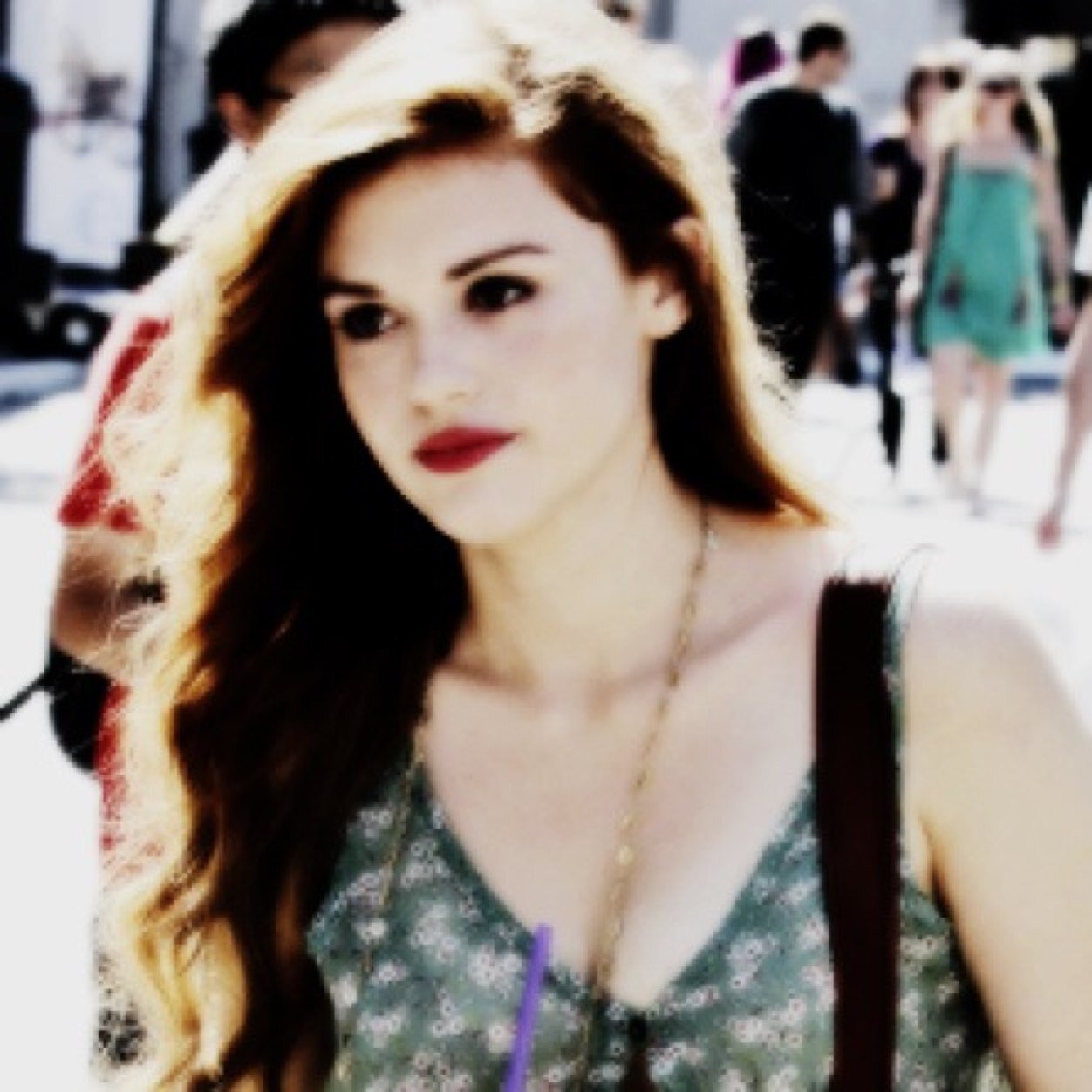 lydiamartit's profile picture. saved by @scottmccunt