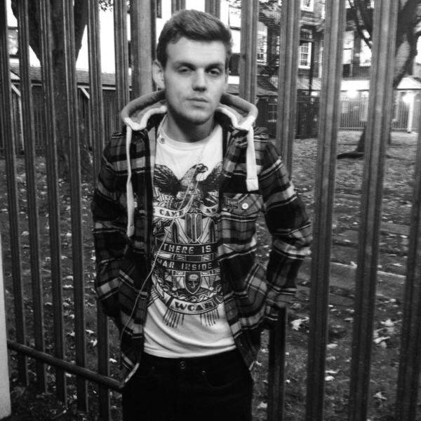 Jamoneill's profile picture. I'll keep reaching for the stars until they're mine.