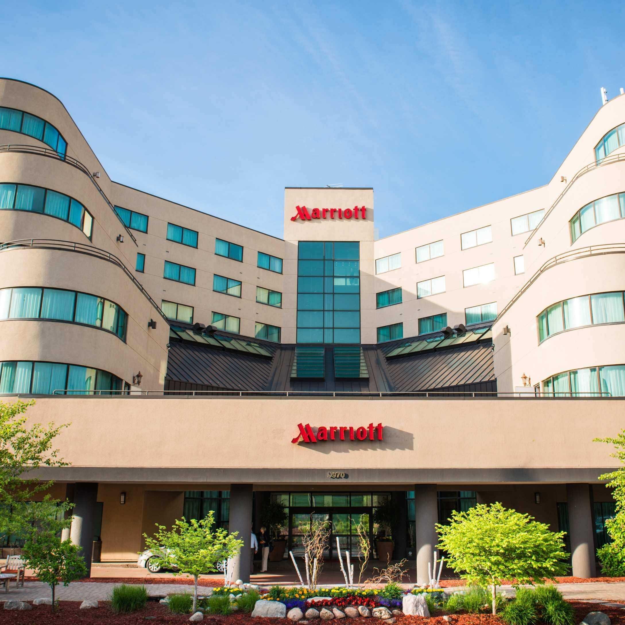We provide warm hospitality and exceptional service to weary road warriors, elated brides, event planners, and anyone meeting or visiting the MInneapolis area.