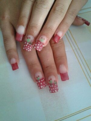 Estilísta de uñas y peluquera. Granada-Colomera 642783525