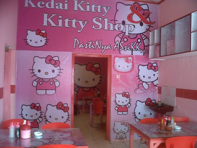 All About Hello Kitty and Food, hanya ada di garut, konsep Cafe and Hello Kitty Shop
