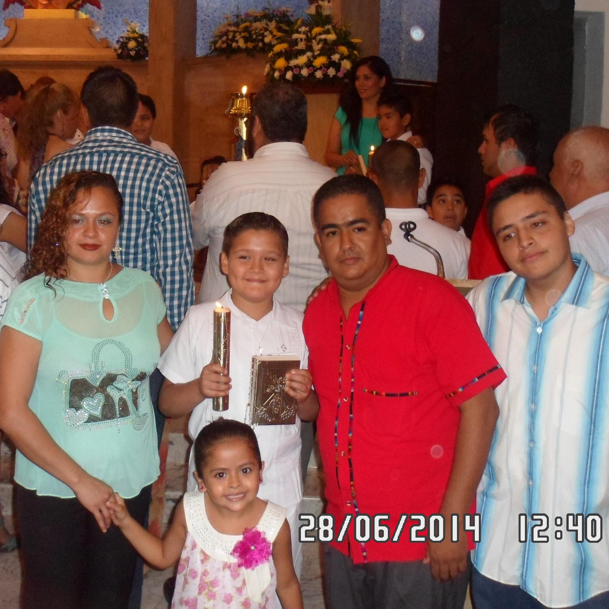 BalboaLydia's profile picture. TENGO 3 HIJOS TENGO A MI MARIDO Y UNA FAMILIA MUY HERMOSA....