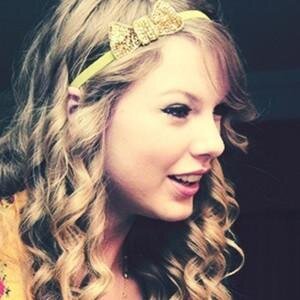 free follow. @everypiecelove please. xx