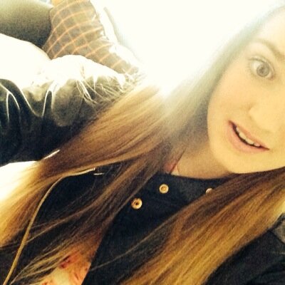 Loves Justin Bieber 3