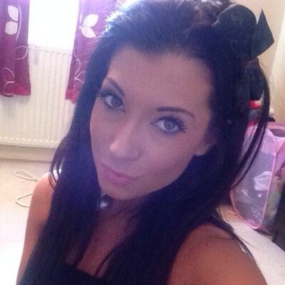 Kay24lee's profile picture. Mummy to a beautiful princess 3 sales assistant @ newlook.....