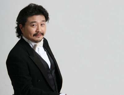 성악가,클래식 전문MC
국립오페라단
전 KBS FM 사랑의소리 방송 패널
현 CTS RADIO JOY 진행
웃음치료사