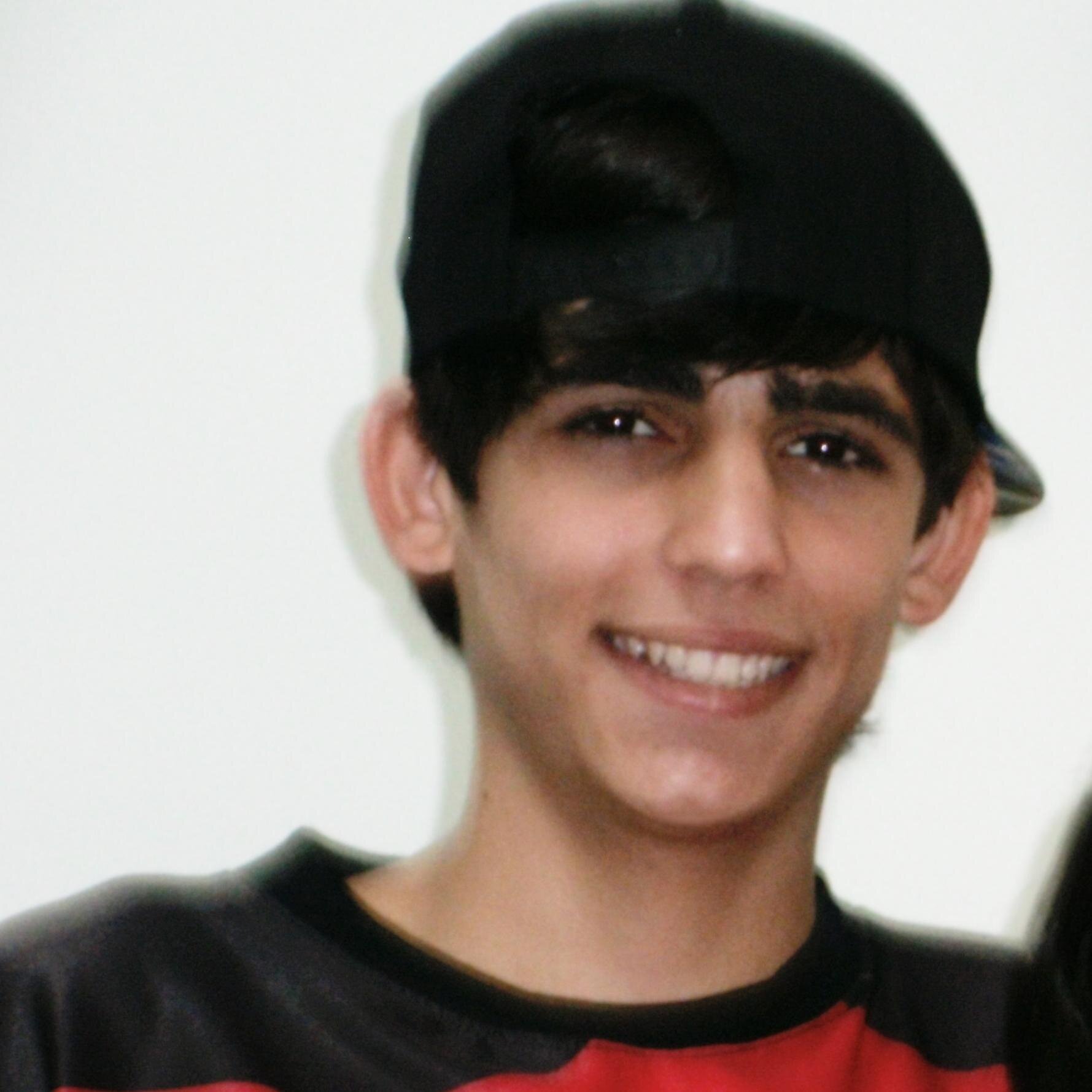 Se fosse eu, não faria as coisas que esse cara faz,
Andava na linha, te curtia mais,
A prioridade era só você.... ♪♫