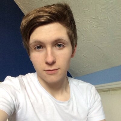 Well I'm quiet, I play guitar, feel free to send me stufffffff :3