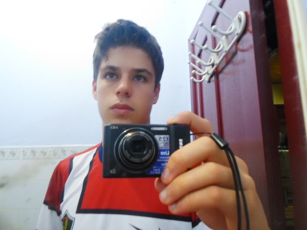 Sou Gremista alucinado e vida loka e sem sabe oq escreve kk