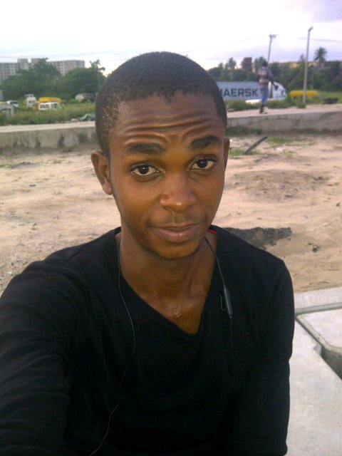 ChrisCbtech24's profile picture. Am a pastor I'll pray for you just ff me. #notime