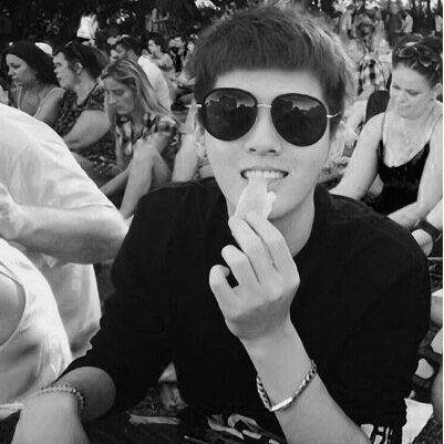 吴亦凡Fanformer Kris wu Kevin Wu yifan |Artist| EXO |อยู่บนGalaxy|Badboy is not my style |010714