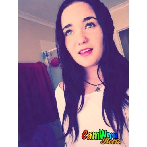 HannahEverding1's profile picture. Dancer | Actor | Singer | broadway | 15 | NYC | taken    (OFFICAL ACCOUNT)