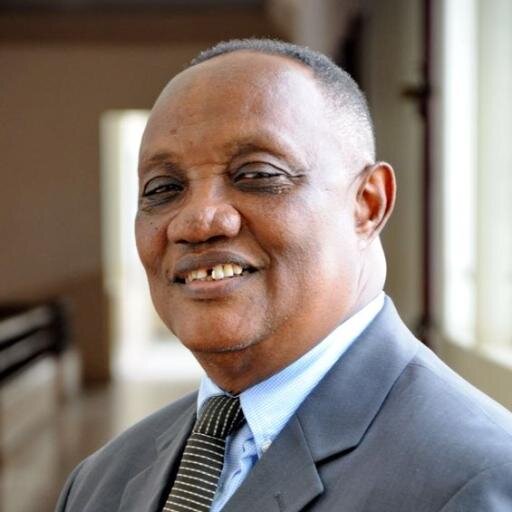 Escritor dominicano, abogado, poeta y ensayista, galardonado con el Premio Nacional de Literatura de República Dominicana en 2010.