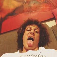 d4d9f30b90934cf's profile picture. 