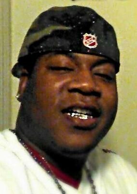 New to twitter!!!! ..mr 6'6...... Lewis aka Lg yeahhh follow ill follow back....