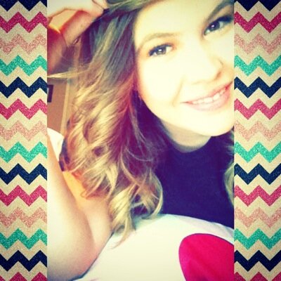 sydd_13's profile picture. *-Sydney Blevins♡19✌MECC Nursing Major Snapchat- Sydneyyb_13