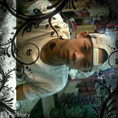 reza_etextile's profile picture. 