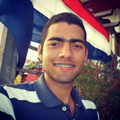 Estudiante de Ing. Quimica, Con una Historia demasiado Larga para Contar, Resumida en Dos Palabras: BUSCANDO MAS.