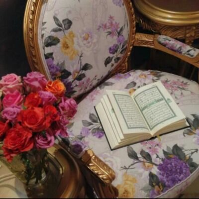 ‏‏‏وإن علاء اسمي إلى السماء لاتحزنوا وحركوا شفاهكم بالدعاء   .《《