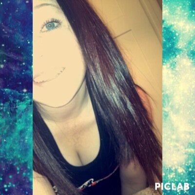 CourtneyCooke2's profile picture. 