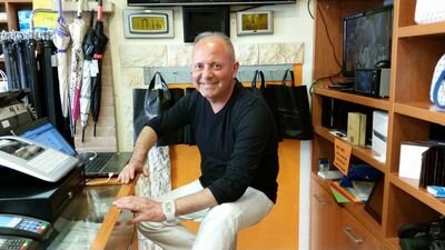 393896407968's profile picture. 