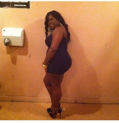 I'm who I am and no one can ever change that what's understood will never ever have to be explained !!!! Team FUCK YO FEELINGS Team dark skin team great mom!!!