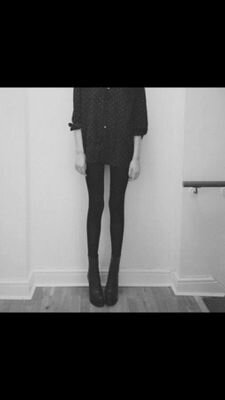 depressed lesbian×fat as hell×somehow taken