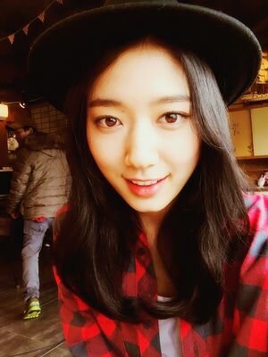 just a fake acc of the real one ssinz!
