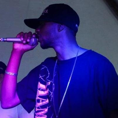 Rapper e compositor do Grupo Retina Artificial...Evoluindo o Rap Brasília