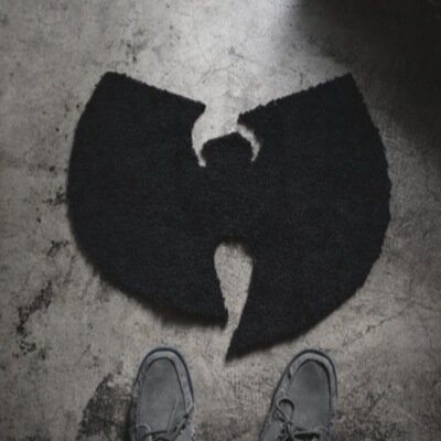 Im just a normal person who loves Horror movies, old school hip hop,tattoos,video games.