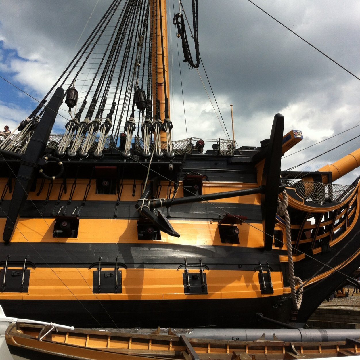 dennllr's profile picture. Given up work